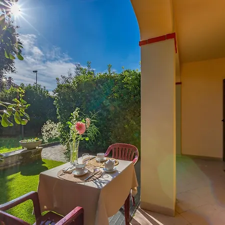 Tranquil Retreat Near For 4 * Řím