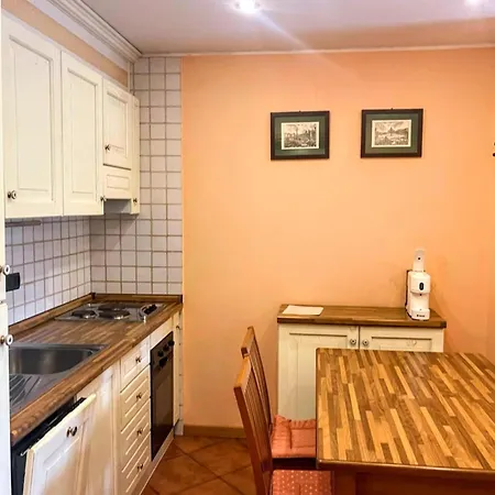 Apartmán Tranquil Retreat Near For 4