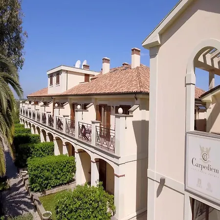 Tranquil Retreat Near For 4 *